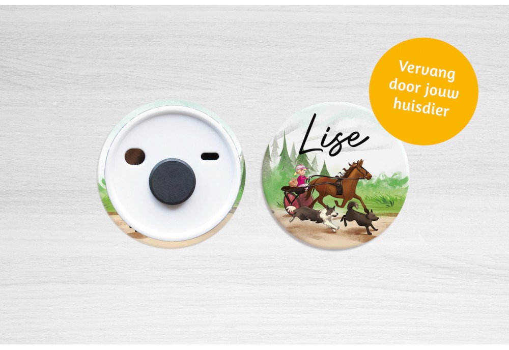 Paardenkoets met dieren meisje