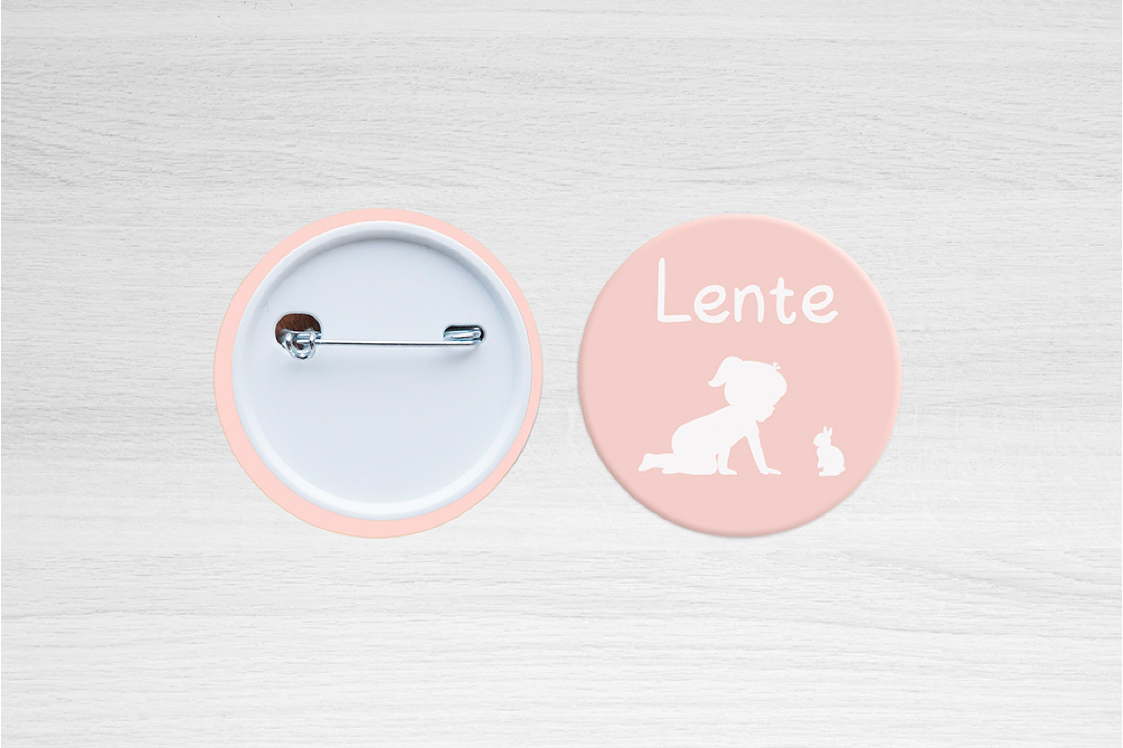 Meisje met konijntje