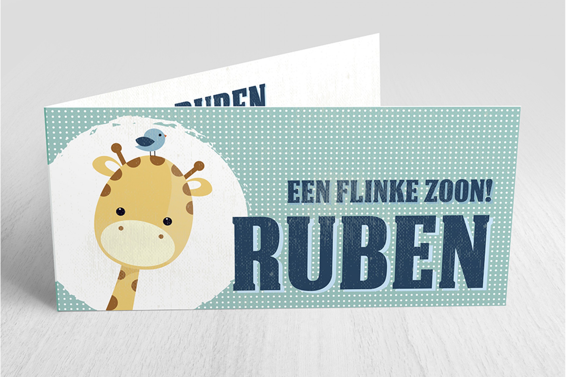 Retro giraf met vogeltje