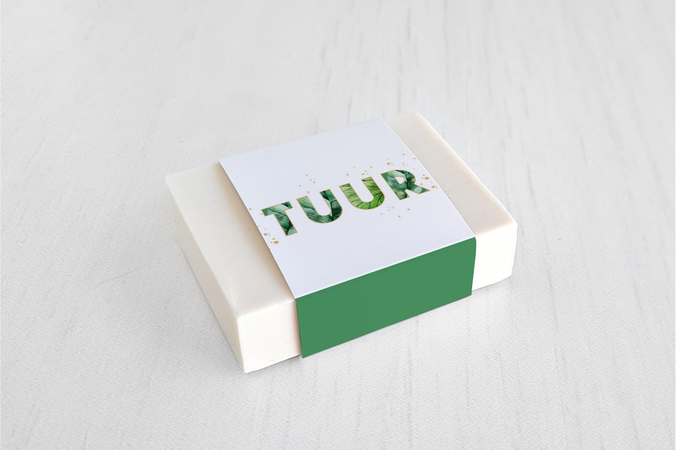 Letters met blaadjes