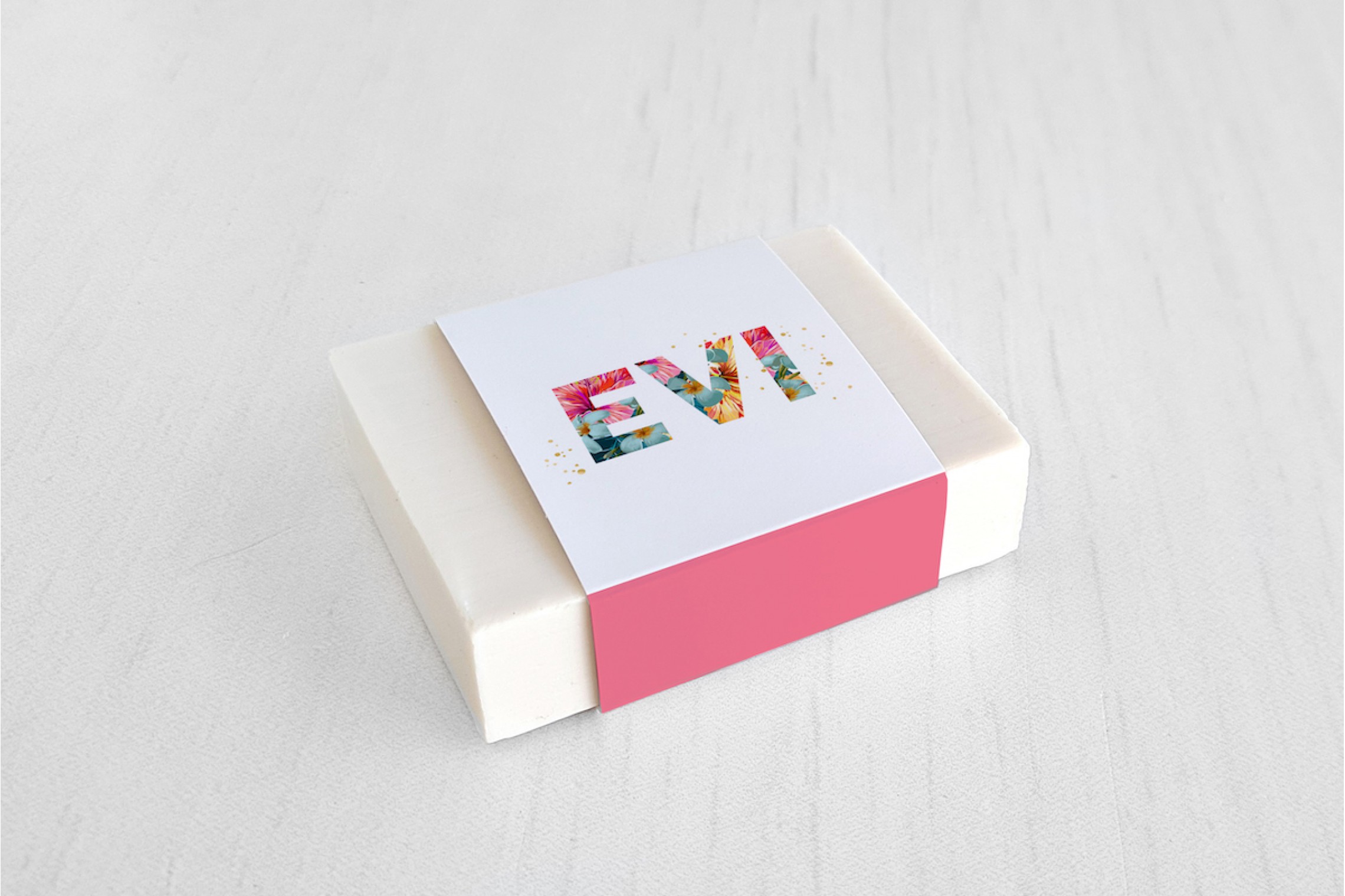Letters met bloemen