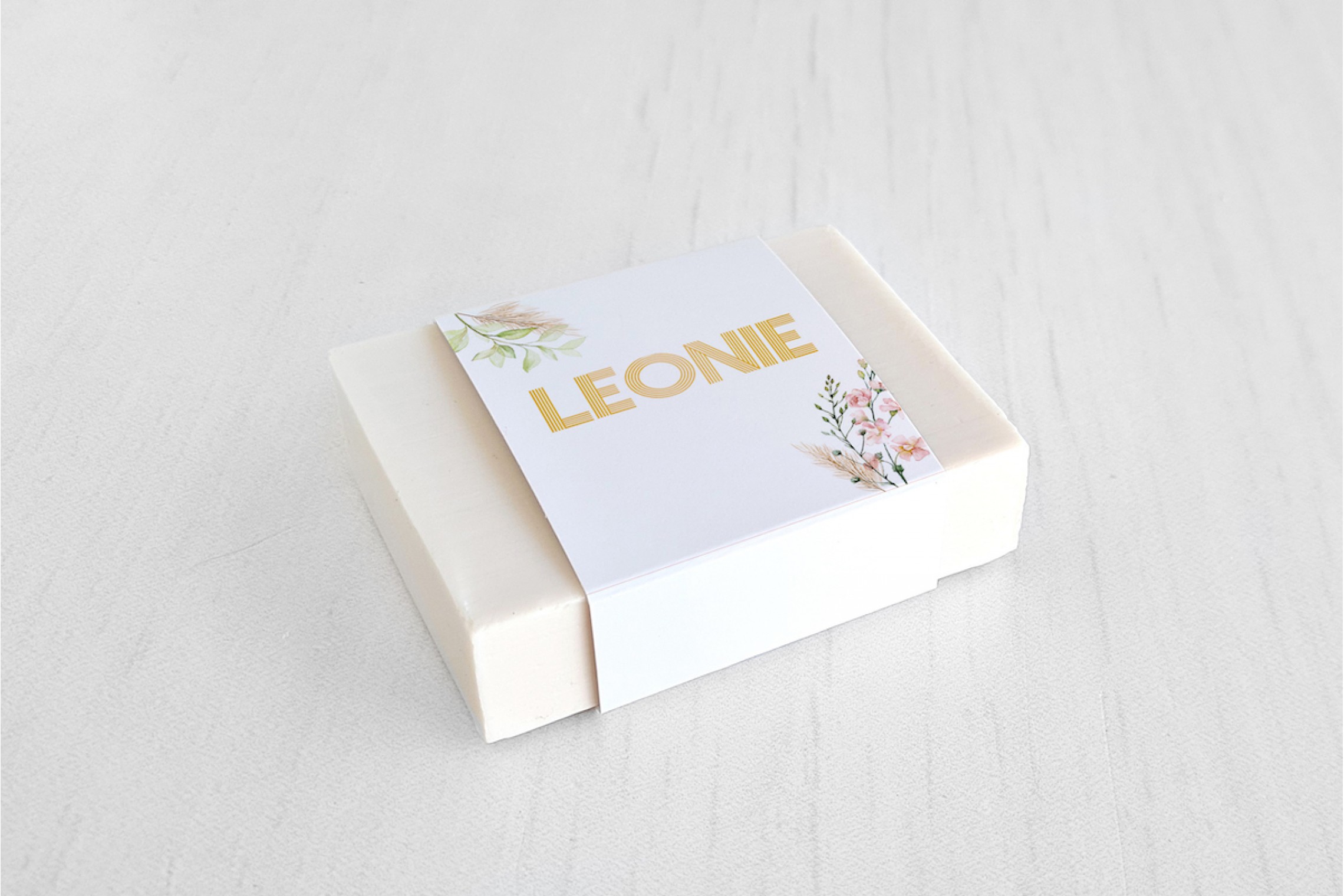 Goud met bloemen