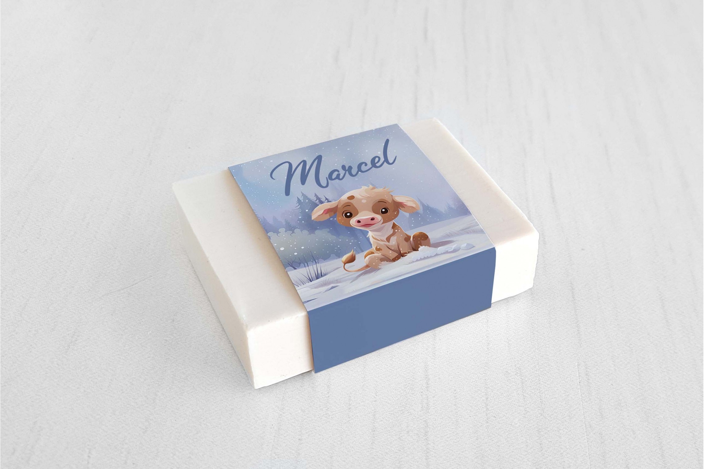 Lief koetje in de sneeuw
