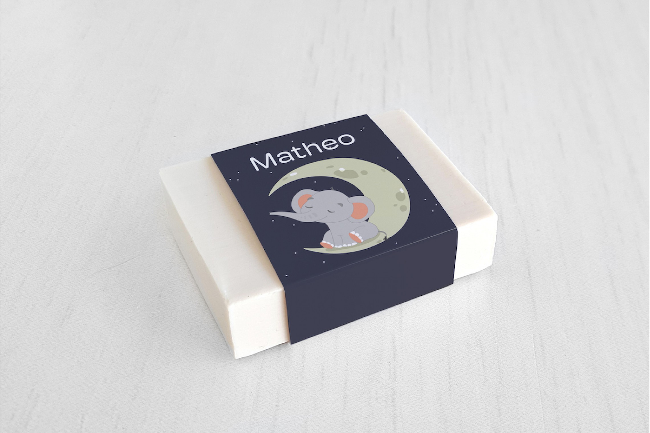 Olifantje op maan